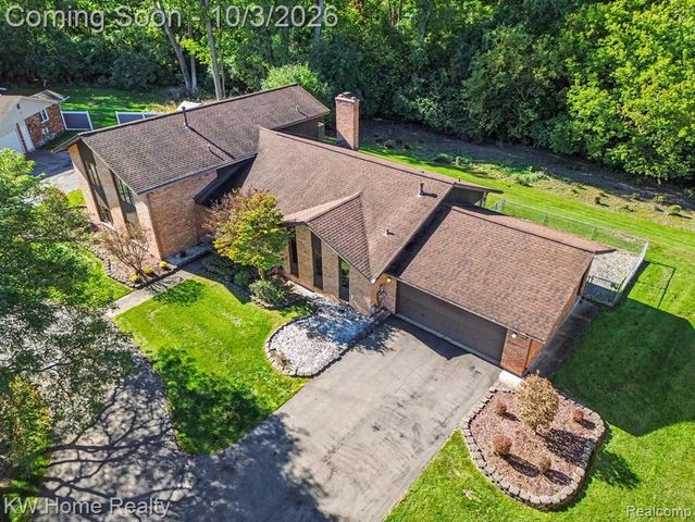 23433 Riverview Drive, Southfield, MI 48034