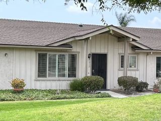 1052 Plover Way, Oceanside, CA 92057