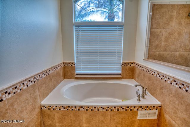 6716 Duckhorn Court, Port Orange, FL 32128