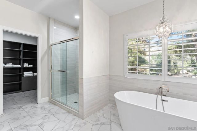 1696 Gil Way, Vista, CA 92084