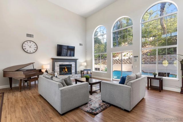 1696 Gil Way, Vista, CA 92084