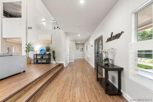 1696 Gil Way, Vista, CA 92084