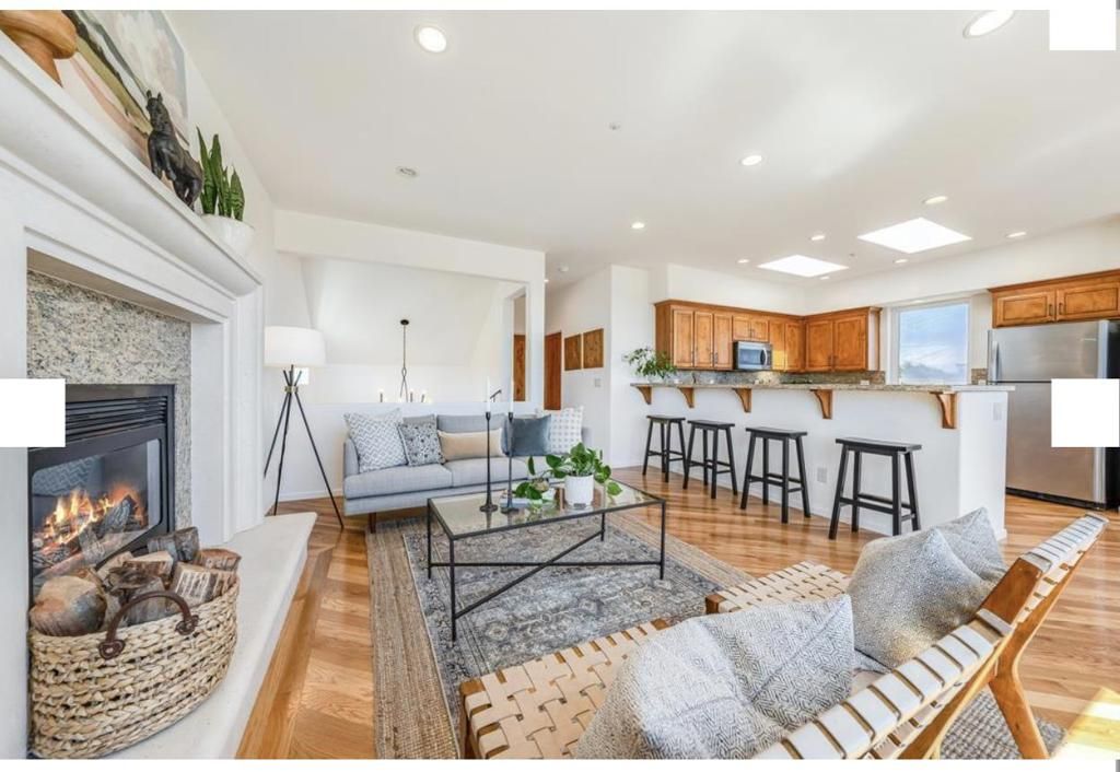 Image 4 of property listing at 423 Hillcrest Drive, Aptos, CA 95003