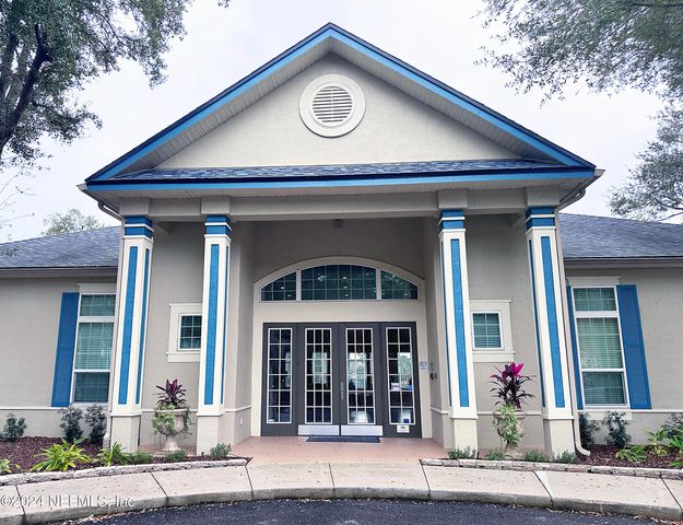 13700 RICHMOND PARK Drive N, 206, Jacksonville, FL 32224