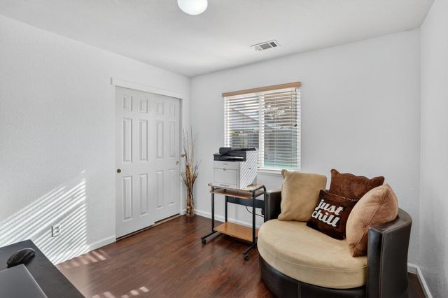 1021 Marina Bay Ct, Galt, CA 95632