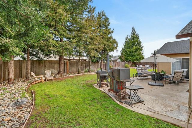 1021 Marina Bay Ct, Galt, CA 95632