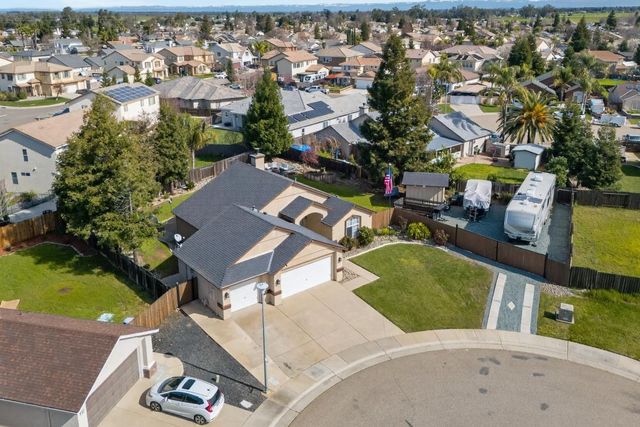 1021 Marina Bay Ct, Galt, CA 95632