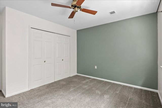 12518 HEDGES RUN DR, Woodbridge, VA 22192