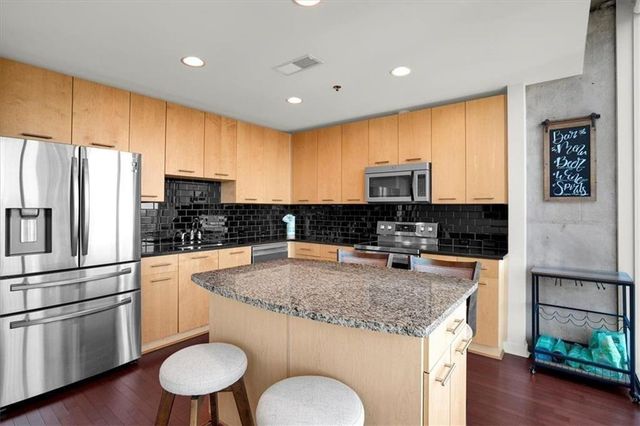 3324 Peachtree Road NE 1307, Atlanta, GA 30326