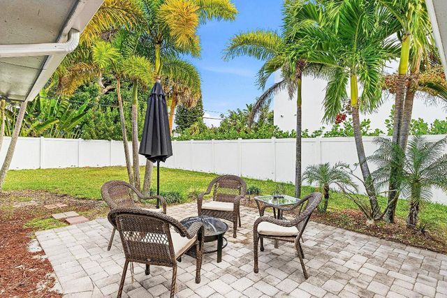 971 SW 12th Street, Boca Raton, FL 33486