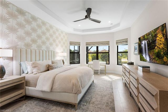 15216 Turin DR, Naples, FL 34114