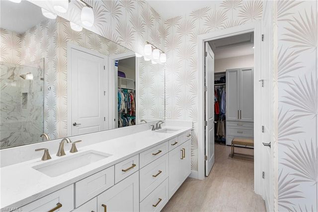 15216 Turin DR, Naples, FL 34114