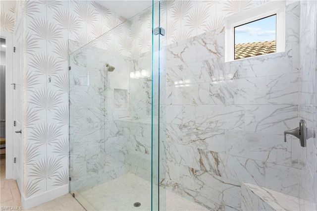 15216 Turin DR, Naples, FL 34114