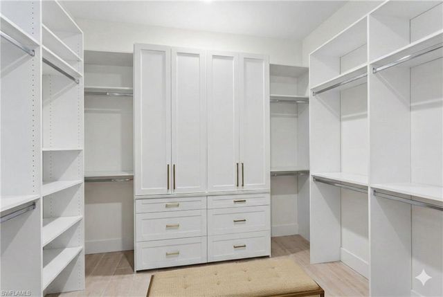 15216 Turin DR, Naples, FL 34114