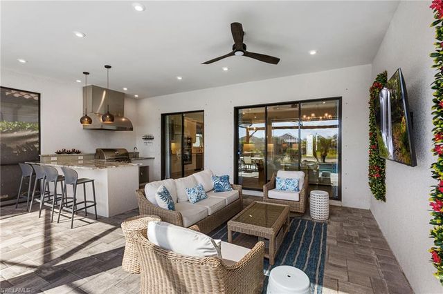 15216 Turin DR, Naples, FL 34114