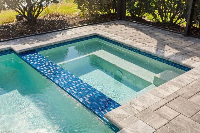 15216 Turin DR, Naples, FL 34114