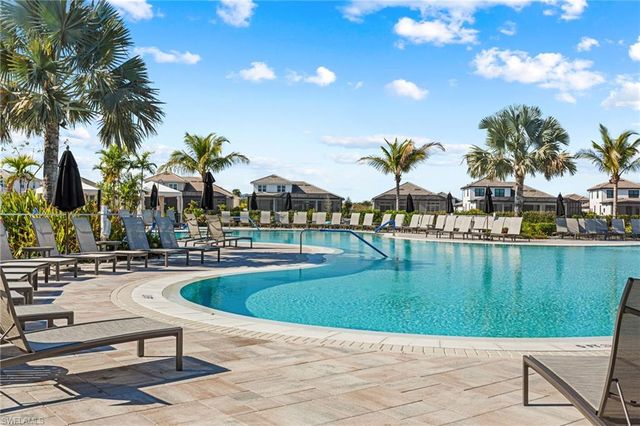 15216 Turin DR, Naples, FL 34114