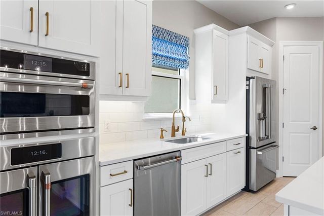 15216 Turin DR, Naples, FL 34114