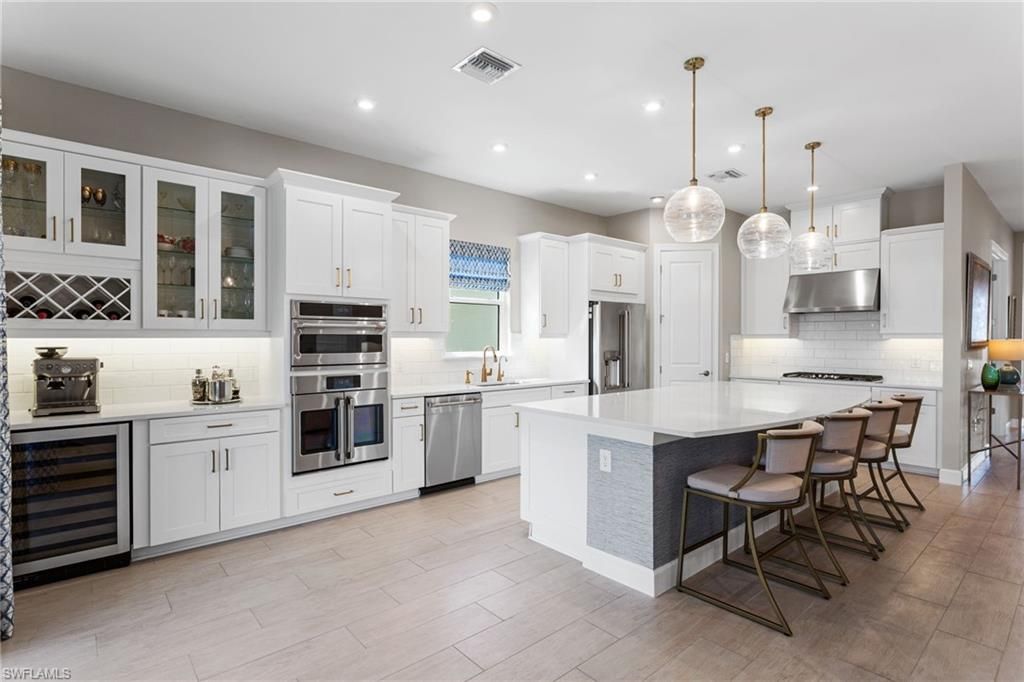 15216 Turin DR, Naples, FL 34114