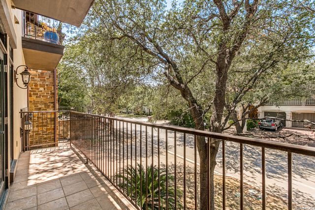 202 Chichester Pl Apt 1, San Antonio, TX 78209
