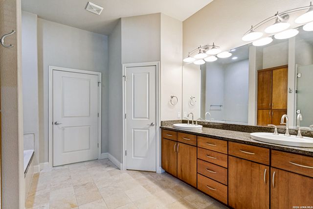 202 Chichester Pl Apt 1, San Antonio, TX 78209