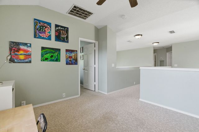 313 Georgian Oak Court, Lake Dallas, TX 75065