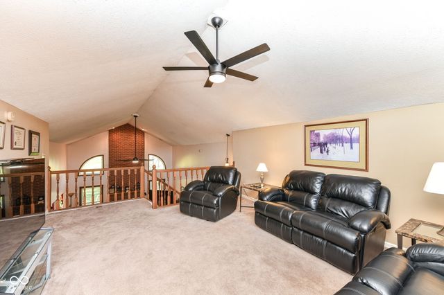 1946 Golf Stream Drive, Indianapolis, IN 46229