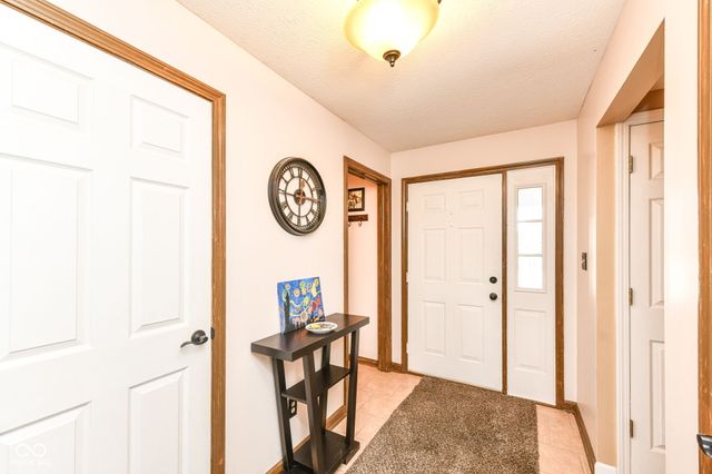 1946 Golf Stream Drive, Indianapolis, IN 46229