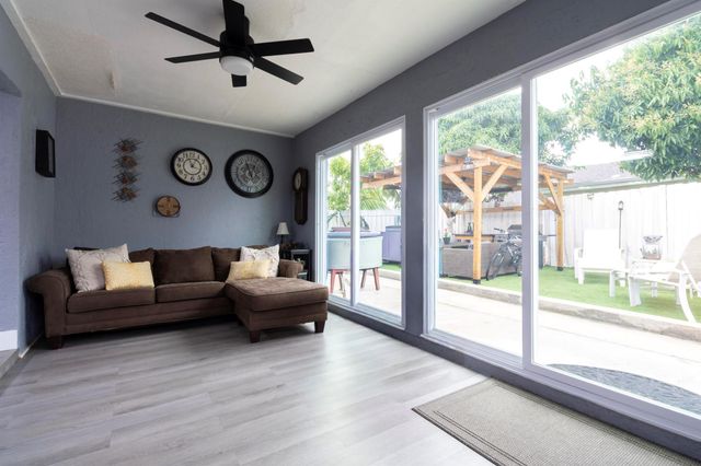 23287 SW 60th Avenue, Boca Raton, FL 33428