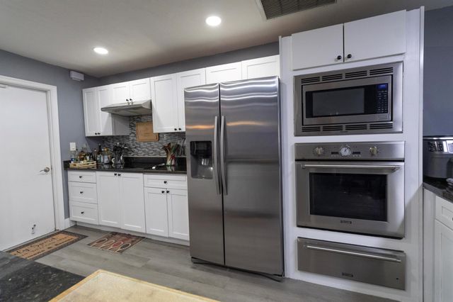 23287 SW 60th Avenue, Boca Raton, FL 33428