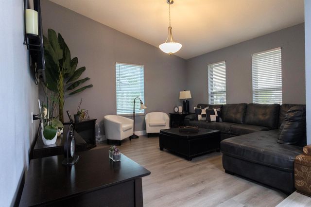 23287 SW 60th Avenue, Boca Raton, FL 33428