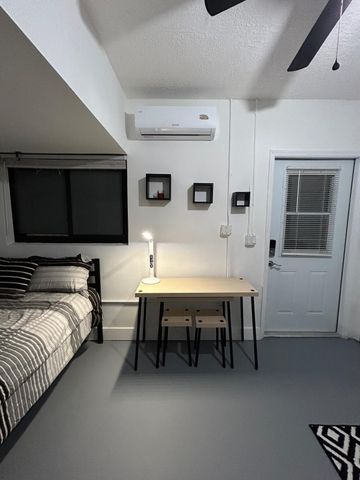 23287 SW 60th Avenue, Boca Raton, FL 33428