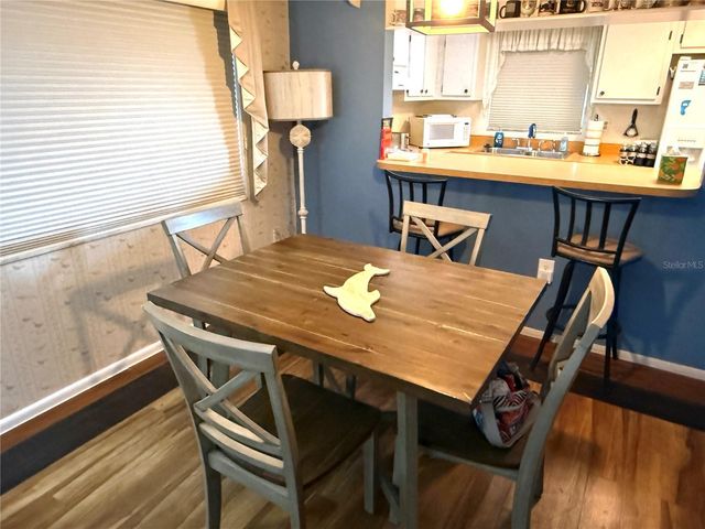 390 301 BOULEVARD W 8A, Bradenton, FL 34205