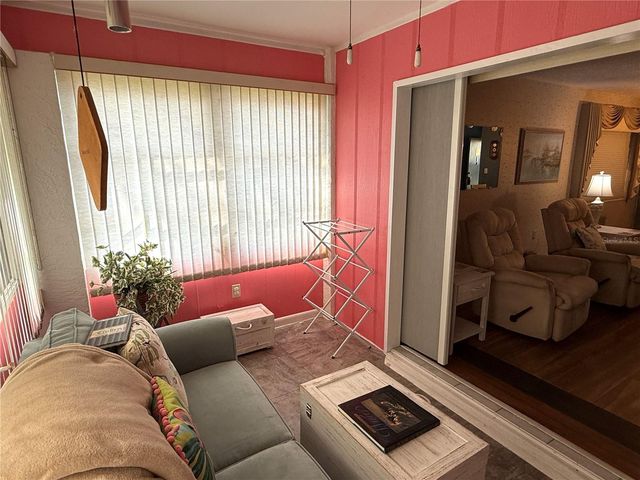 390 301 BOULEVARD W 8A, Bradenton, FL 34205