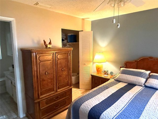 390 301 BOULEVARD W 8A, Bradenton, FL 34205