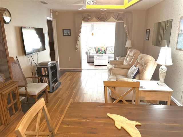 390 301 BOULEVARD W 8A, Bradenton, FL 34205