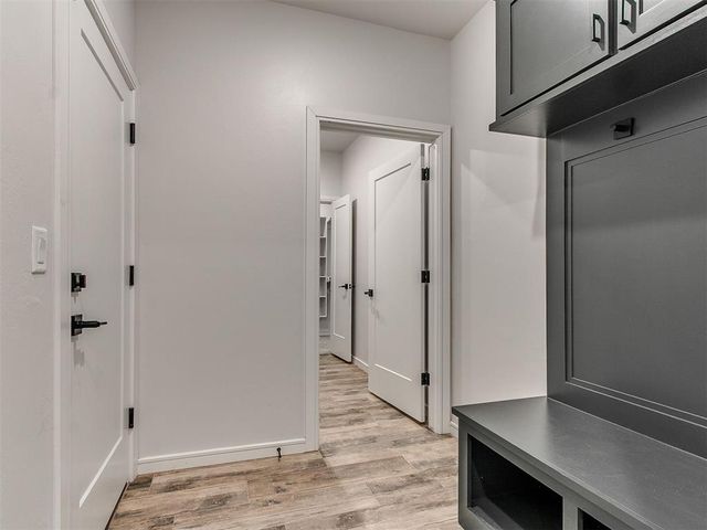8221 NW 152nd Terrace, Edmond, OK 73013