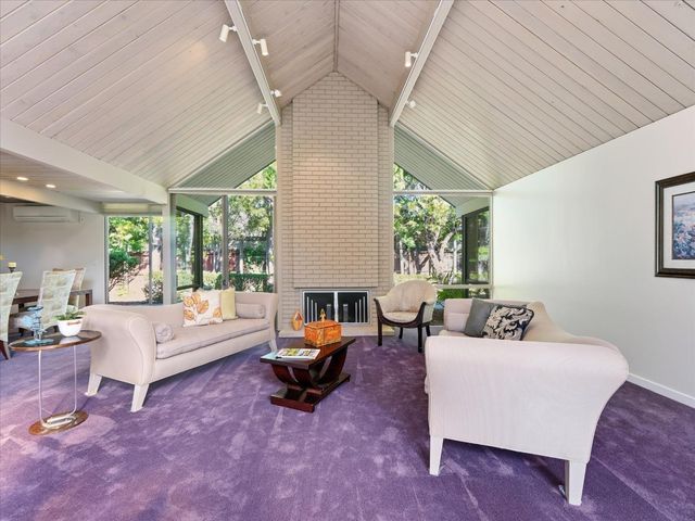 1121 HARRIET Street, Palo Alto, CA 94301