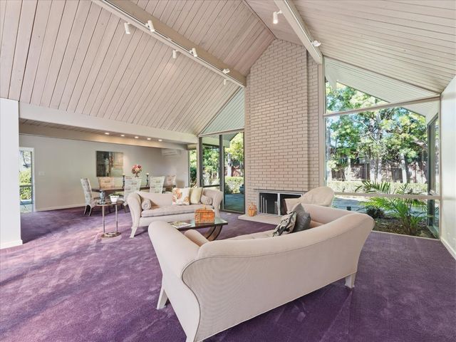 1121 HARRIET Street, Palo Alto, CA 94301