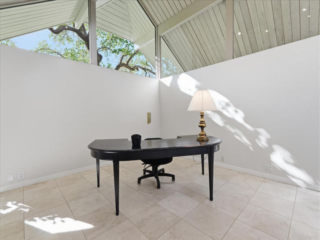 1121 HARRIET Street, Palo Alto, CA 94301