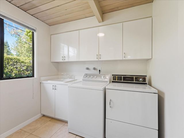 1121 HARRIET Street, Palo Alto, CA 94301