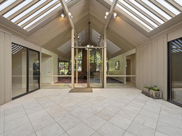 1121 HARRIET Street, Palo Alto, CA 94301