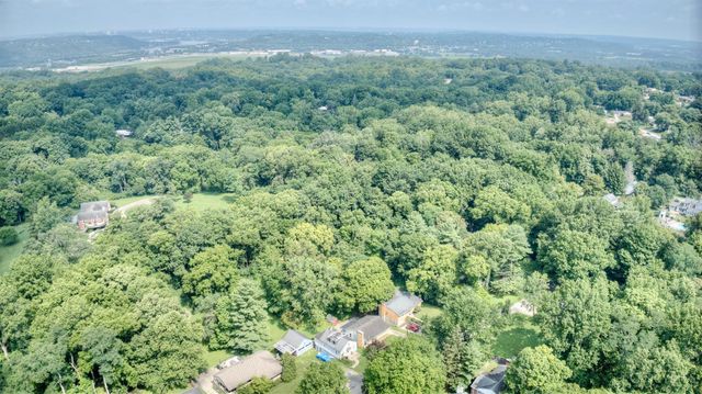 1741 Bloomingdale Avenue, Cincinnati, OH 45230