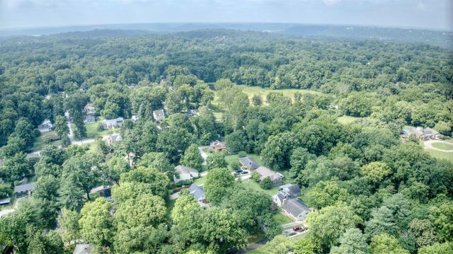 1741 Bloomingdale Avenue, Cincinnati, OH 45230