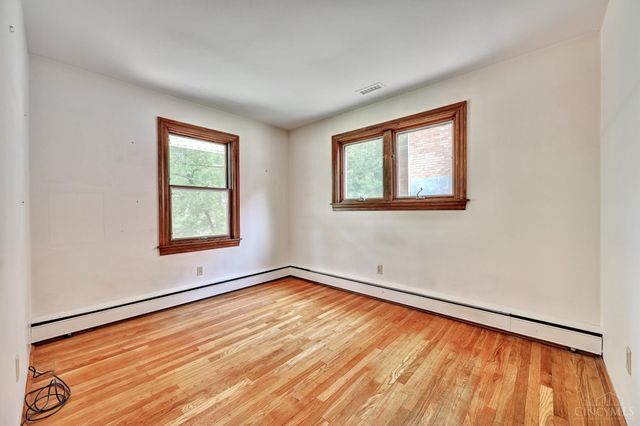 1741 Bloomingdale Avenue, Cincinnati, OH 45230