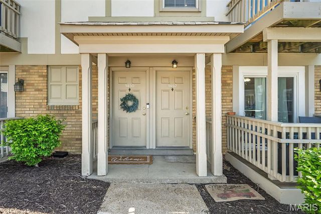 1450 Bluebird Terrace, Brentwood, MO 63144