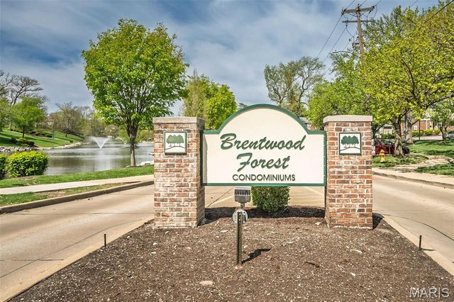 1450 Bluebird Terrace, Brentwood, MO 63144