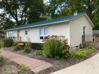233 N Westwood Avenue, Fremont City, MI 49412