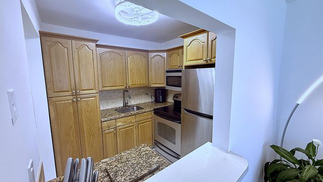 78 Harwood H Crescent, Deerfield Beach, FL 33442