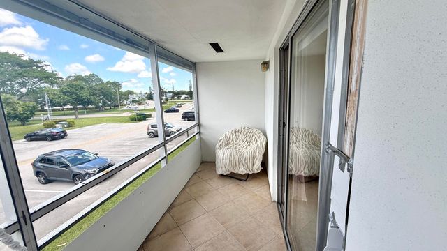 78 Harwood H Crescent, Deerfield Beach, FL 33442